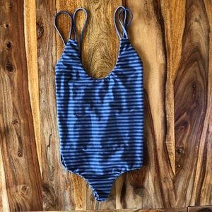 🌺Citrine one piece swimsuit🌺